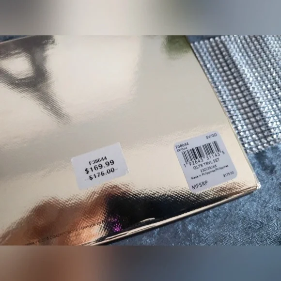 Coach Star Rose Gold Glitter Passport Cover and Luggage Tag NWT - Picture 7 of 7